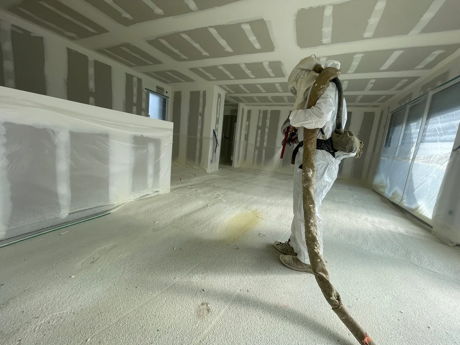 isolation mousse polyurethane vannes